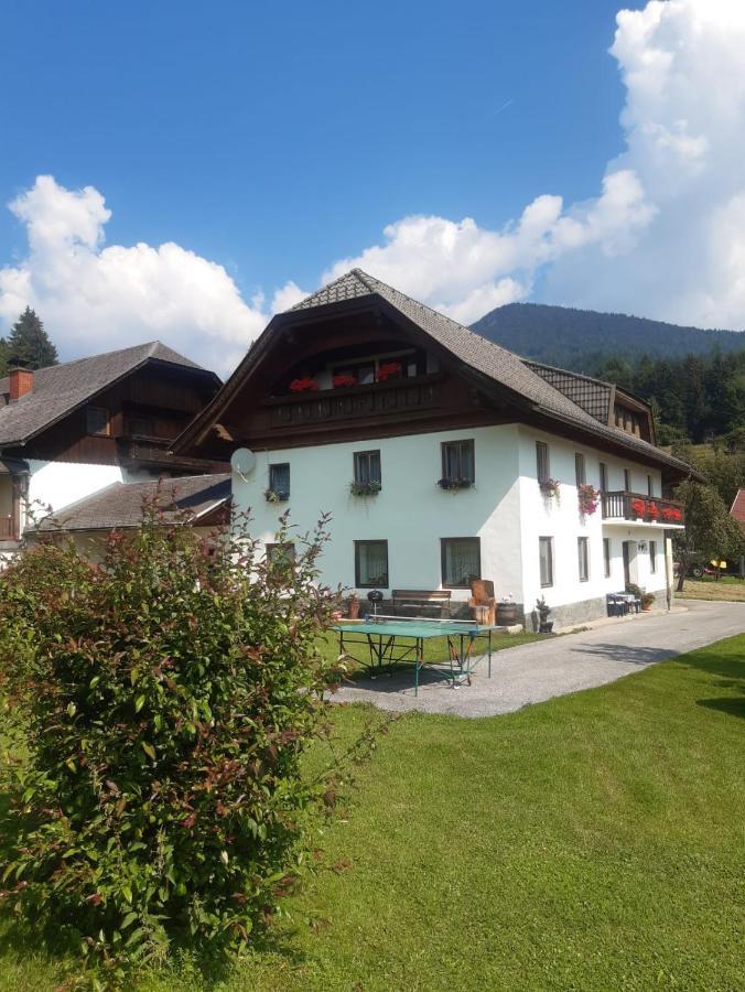 Ferienwohnung Johanna Sankt Georgen im Gailtal Buitenkant foto